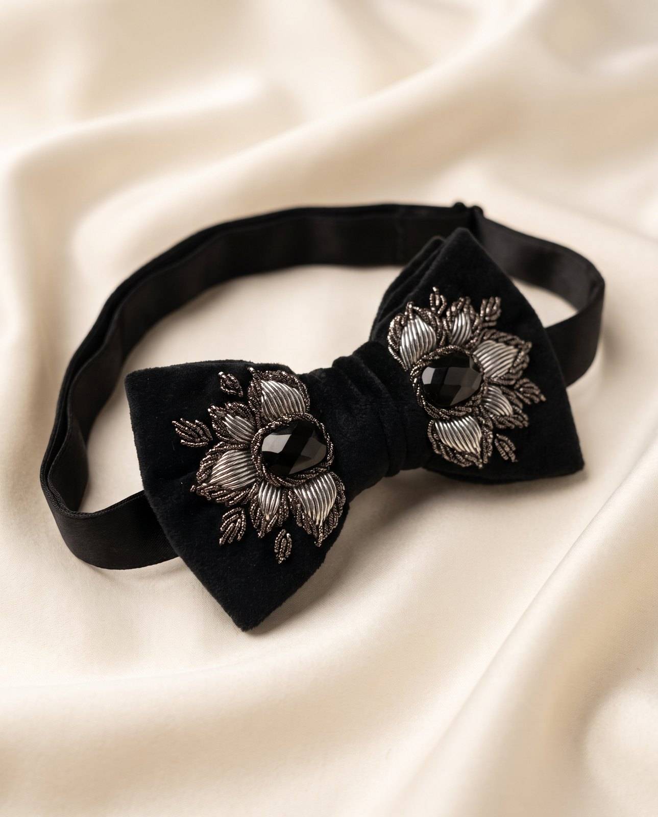 Black Nader Classic Bow Tie – Silver Sermeh Embroidery & Black Onyx | Handmade Velvet
