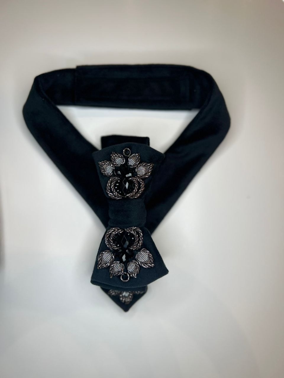 Black Sultan Bow Tie – Silver Sermeh Embroidery & Black Onyx | Handmade Velvet